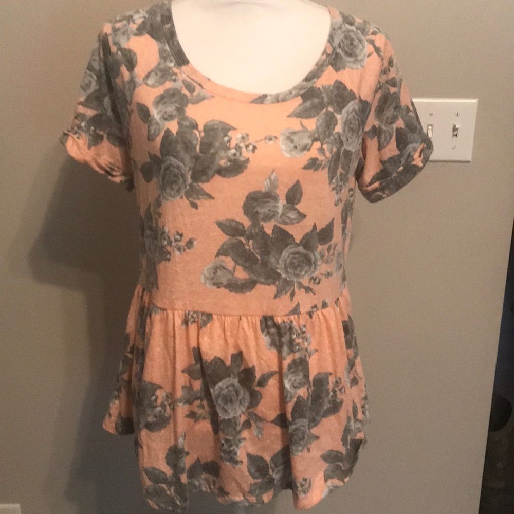 Floral top